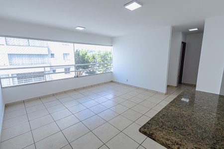 Apartamento à venda com 61m², 2 quartos e 1 vaga Apartamento à venda com 61m², 2 quartos e 1 vagaSala