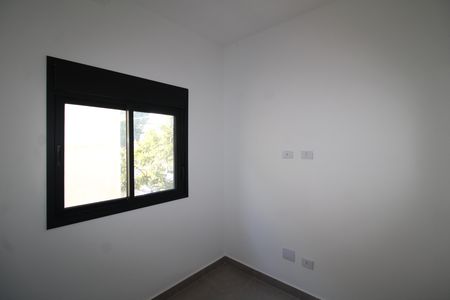 Quarto 1 de apartamento à venda com 2 quartos, 38m² em Vila Ester (zona Norte), São Paulo