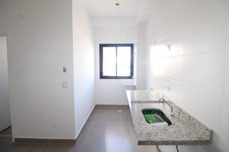 Apartamento à venda com 38m², 2 quartos e sem vagaSala / Cozinha
