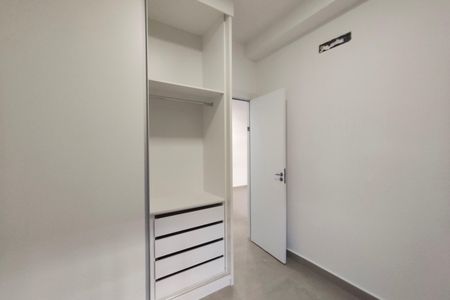Apartamento à venda com 70m², 2 quartos e 2 vagasQuarto 