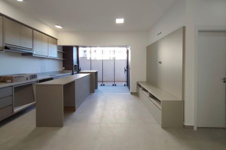 Apartamento à venda com 70m², 2 quartos e 2 vagasSala
