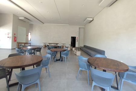 Apartamento à venda com 70m², 2 quartos e 2 vagasÁrea comum - Salão de festas