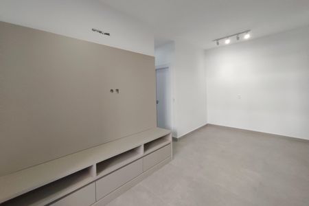 Apartamento à venda com 70m², 2 quartos e 2 vagasSala