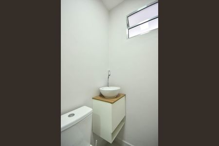 Apartamento à venda com 65m², 3 quartos e 1 vaga Apartamento à venda com 65m², 3 quartos e 1 vagaLavabo