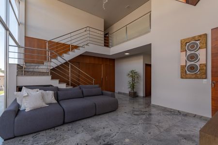 Casa à venda com 300m², 5 quartos e 2 vagasSala