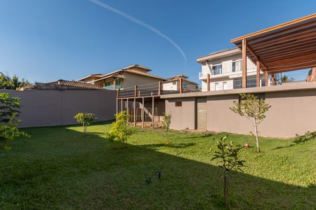 Casa à venda com 300m², 5 quartos e 2 vagasQuintal