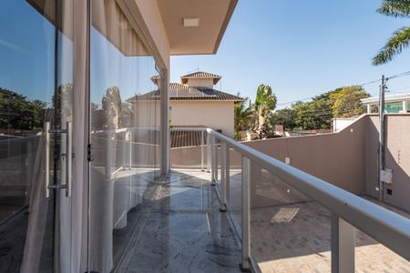 Casa à venda com 300m², 5 quartos e 2 vagasVaranda Suite 2