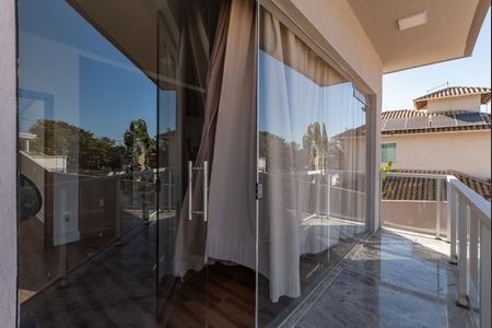 Casa à venda com 300m², 5 quartos e 2 vagasVaranda Suite 2