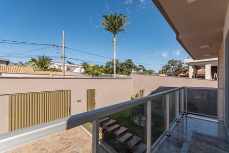 Casa à venda com 300m², 5 quartos e 2 vagasVaranda Suite 2