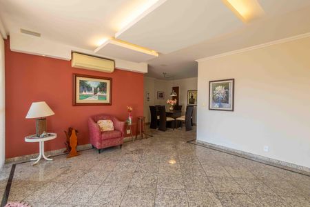 Apartamento à venda com 230m², 3 quartos e 2 vagasSala