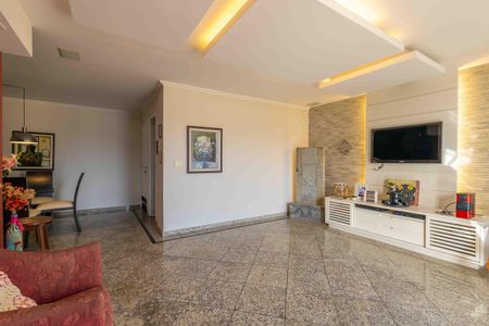 Apartamento à venda com 230m², 3 quartos e 2 vagasSala