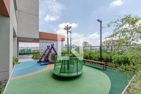 Studio à venda com 26m², 1 quarto e sem vaga Studio à venda com 26m², 1 quarto e sem vagaÁrea comum - Playground