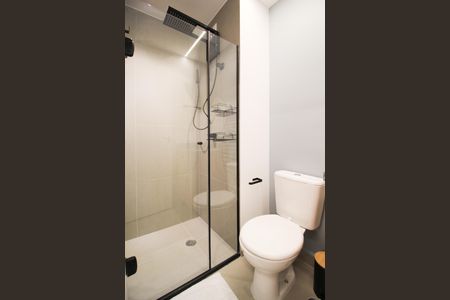 Studio para alugar com 25m², 1 quarto e sem vaga Studio para alugar com 25m², 1 quarto e sem vagaBanheiro