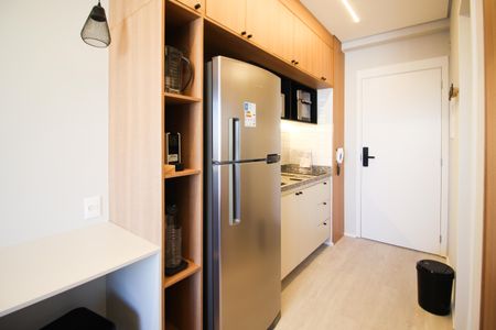 Studio para alugar com 25m², 1 quarto e sem vaga Studio para alugar com 25m², 1 quarto e sem vagaCozinha