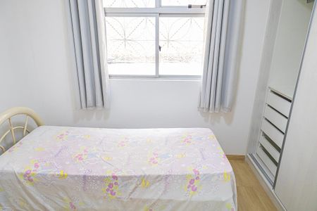 Quarto 2 de apartamento à venda com 3 quartos, 201m² em Itapoã, Belo Horizonte