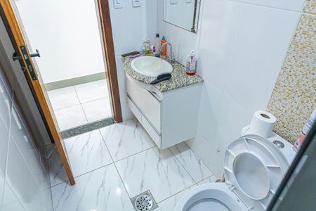 Apartamento à venda com 201m², 3 quartos e 2 vagas Apartamento à venda com 201m², 3 quartos e 2 vagasBanheiro