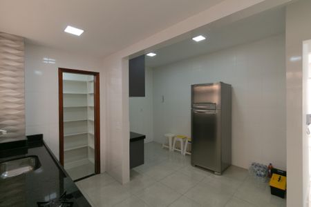 Apartamento à venda com 201m², 3 quartos e 2 vagasCozinha