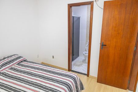 Apartamento à venda com 201m², 3 quartos e 2 vagas Apartamento à venda com 201m², 3 quartos e 2 vagasQuarto 3/ suite