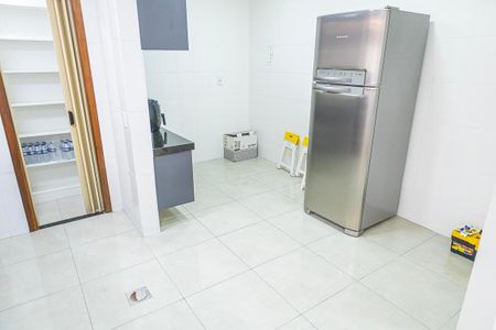 Apartamento à venda com 201m², 3 quartos e 2 vagas Apartamento à venda com 201m², 3 quartos e 2 vagasCozinha
