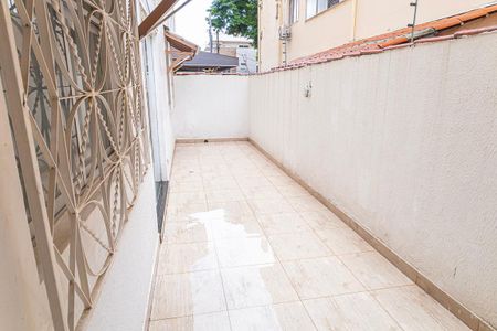 Apartamento à venda com 201m², 3 quartos e 2 vagas Apartamento à venda com 201m², 3 quartos e 2 vagasÁrea privativa