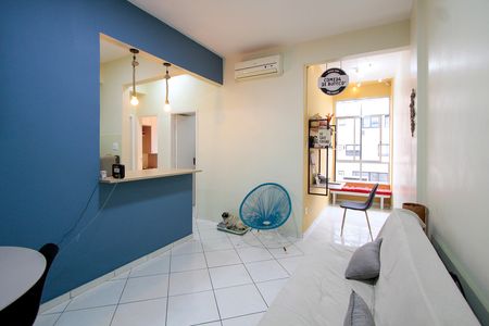 Apartamento à venda com 80m², 2 quartos e sem vagaSala
