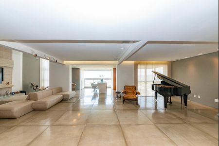 Apartamento à venda com 220m², 4 quartos e 4 vagasSala