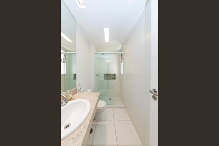 Apartamento à venda com 220m², 4 quartos e 4 vagasBanheiro da Suíte 2