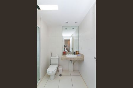 Apartamento à venda com 220m², 4 quartos e 4 vagasBanheiro da Suíte 4