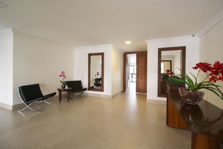 Apartamento à venda com 94m², 2 quartos e 2 vagasHall