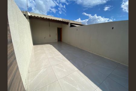 Casa à venda com 170m², 3 quartos e 1 vagaTerraço