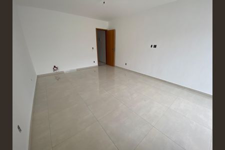Casa à venda com 170m², 3 quartos e 1 vagaSuíte 2