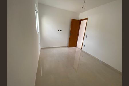 Casa à venda com 170m², 3 quartos e 1 vagaSuíte 3