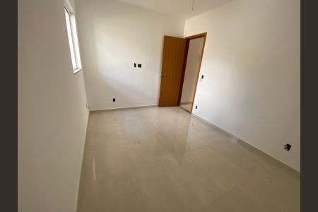 Casa à venda com 170m², 3 quartos e 1 vagaSuíte 1