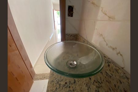 Casa à venda com 170m², 3 quartos e 1 vagaLavabo