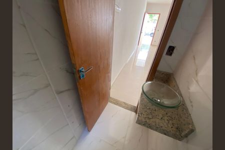 Casa à venda com 170m², 3 quartos e 1 vagaLavabo