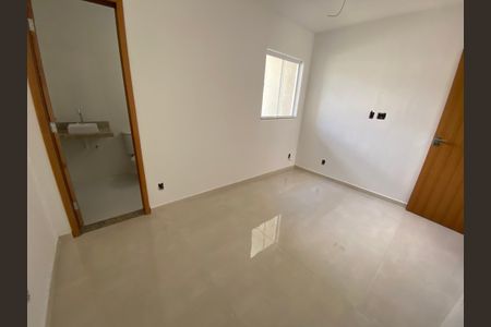 Casa à venda com 170m², 3 quartos e 1 vagaSuíte 1