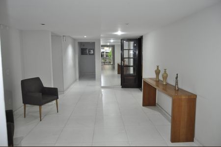 Apartamento à venda com 55m², 2 quartos e 1 vagaÁrea comum