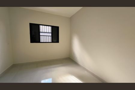 Casa à venda com 81m², 3 quartos e 2 vagas Casa à venda com 81m², 3 quartos e 2 vagasSuíte