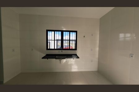 Casa à venda com 81m², 3 quartos e 2 vagas Casa à venda com 81m², 3 quartos e 2 vagasSala