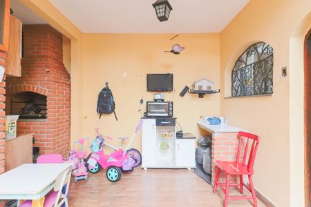 Casa à venda com 300m², 5 quartos e 3 vagasÁrea de Serviço