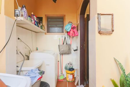 Casa à venda com 300m², 5 quartos e 3 vagasÁrea de Serviço