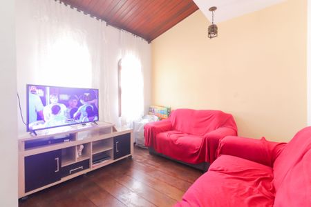 Casa à venda com 300m², 5 quartos e 3 vagasSala