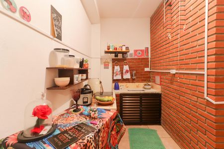 Casa à venda com 300m², 5 quartos e 3 vagasEdicula 01