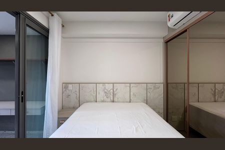 Studio para alugar com 25m², 1 quarto e sem vaga Studio para alugar com 25m², 1 quarto e sem vagaStudio