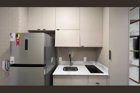 Studio para alugar com 25m², 1 quarto e sem vaga Studio para alugar com 25m², 1 quarto e sem vagaCozinha