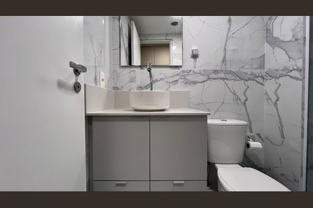 Studio para alugar com 25m², 1 quarto e sem vaga Studio para alugar com 25m², 1 quarto e sem vagaBanheiro