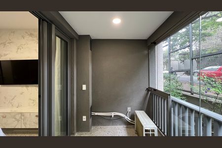 Studio para alugar com 25m², 1 quarto e sem vaga Studio para alugar com 25m², 1 quarto e sem vagaVaranda