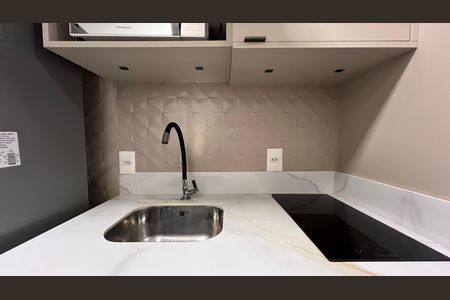 Studio para alugar com 25m², 1 quarto e sem vaga Studio para alugar com 25m², 1 quarto e sem vagaCozinha