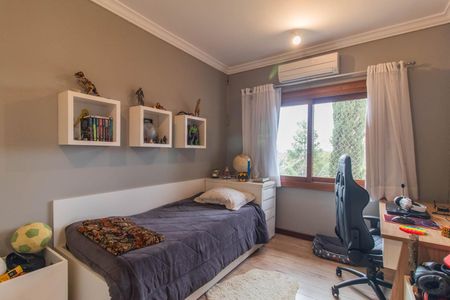 Casa de condomínio à venda com 249m², 3 quartos e 4 vagas Casa de condomínio à venda com 249m², 3 quartos e 4 vagasQuarto 2