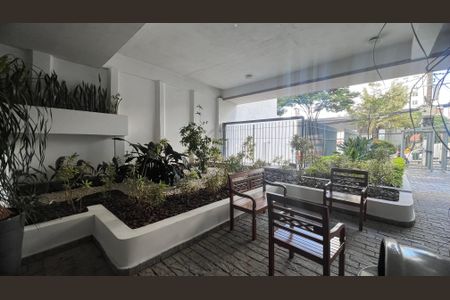 Apartamento para alugar com 120m², 3 quartos e 2 vagas Apartamento para alugar com 120m², 3 quartos e 2 vagasEntrada